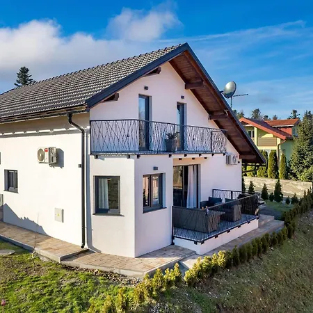4 Bedroom Cozy In Σπίτι διακοπών
