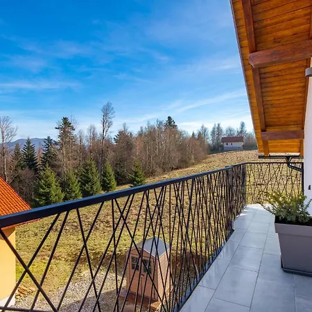 Σπίτι διακοπών 4 Bedroom Cozy In